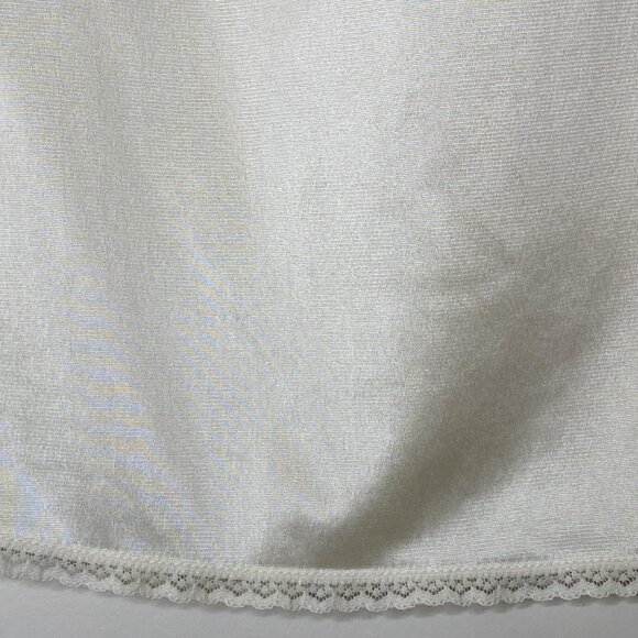 Vintage Ivory Nylon Lace Trimmed Hem 28 Inch Long Half Slip Size M USA Made - Picture 7 of 7